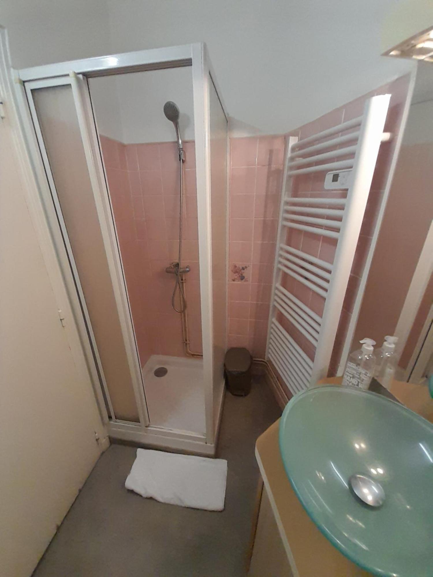Aparthotel La Flute 2 Thiers Zewnętrze zdjęcie